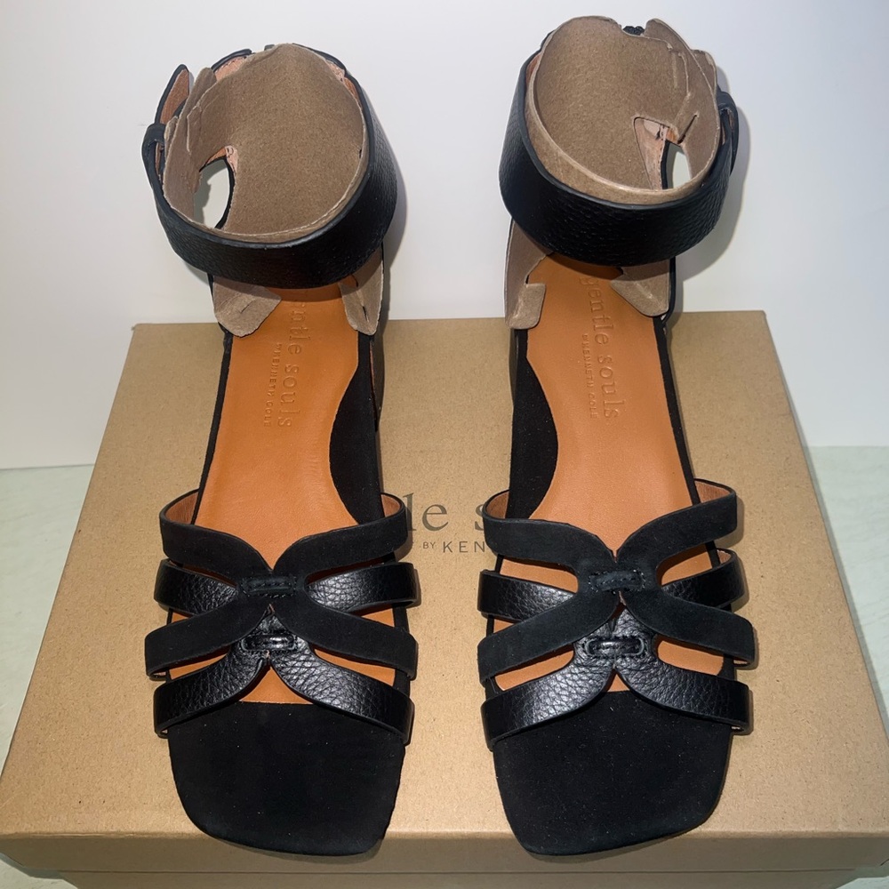Kenneth Cole Gentle Souls Break My Park Black Leather Cut Out Sandals Women 7 - Picture 6 of 9